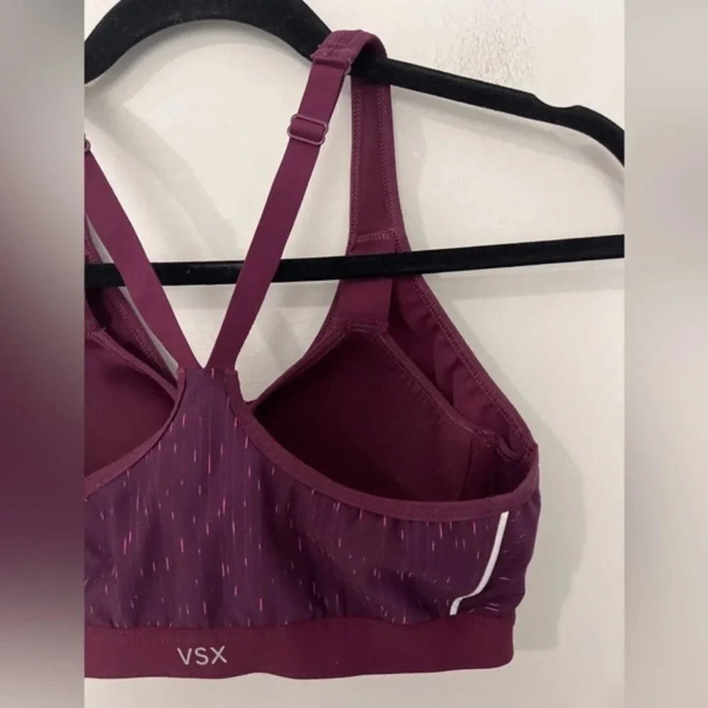 Victoria’s Secret VSX Sport Bra 34B Purple Front Closure Zip Underwire Racerback - Picture 8 of 15
